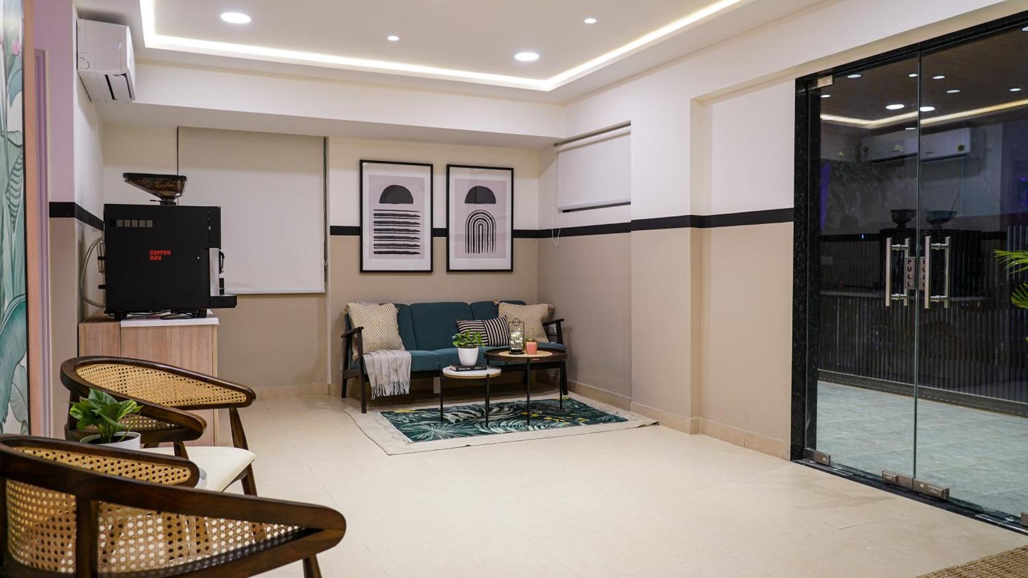 Olive Hotel Millers Road By Embassy Group 벵갈루루 외부 사진